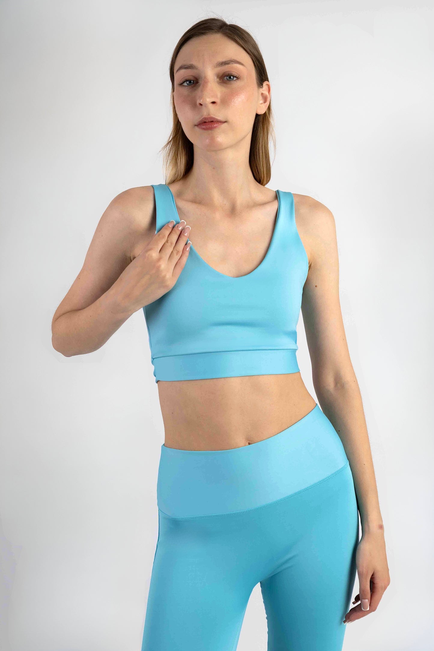 Top Bloom Essential - Skye Blue