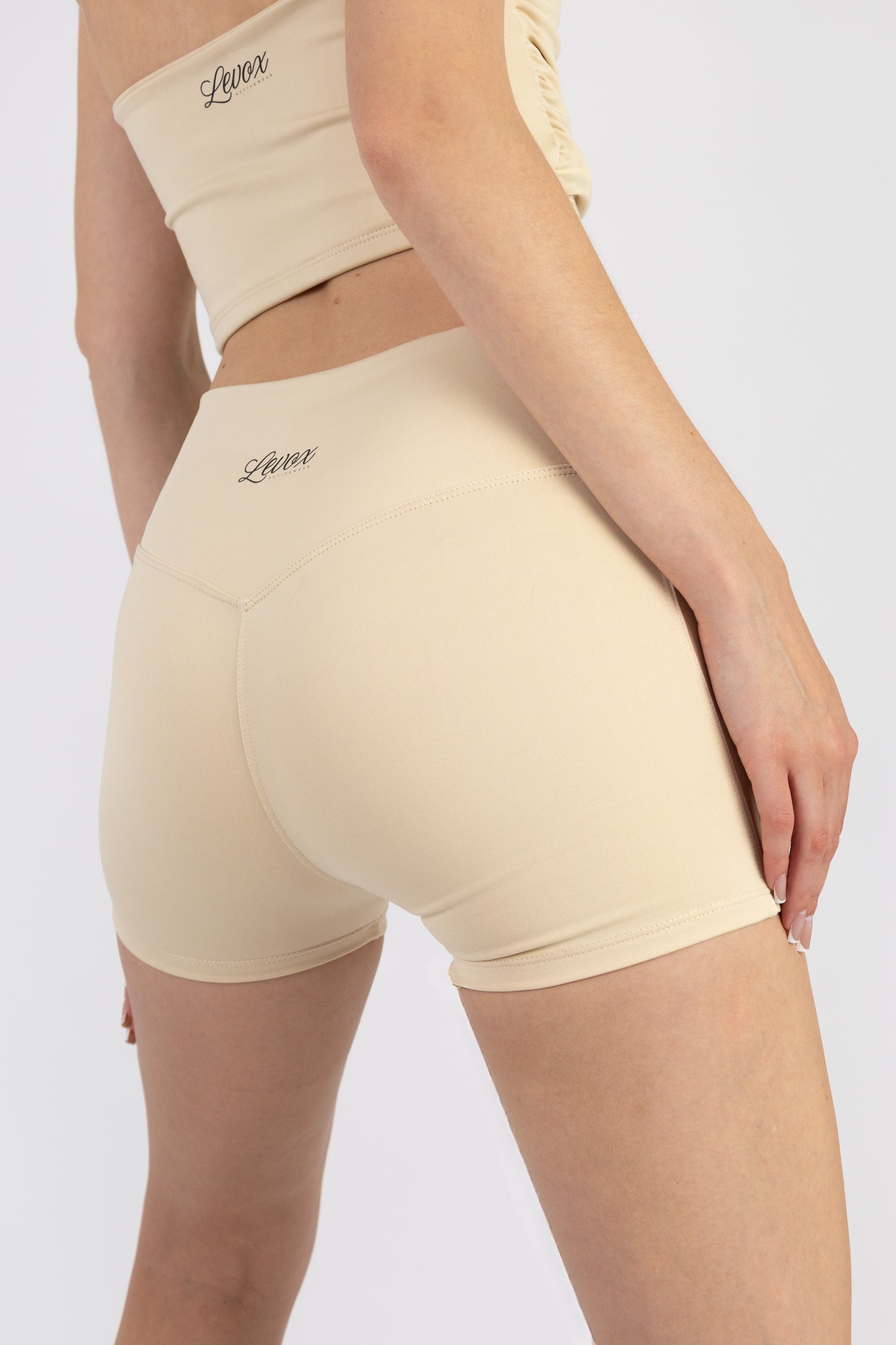 Short Bloom Pleat - Soft Ivory